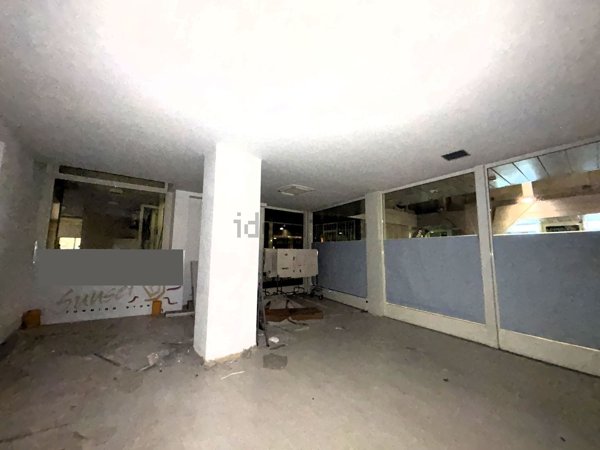 locale commerciale in affitto a Firenze