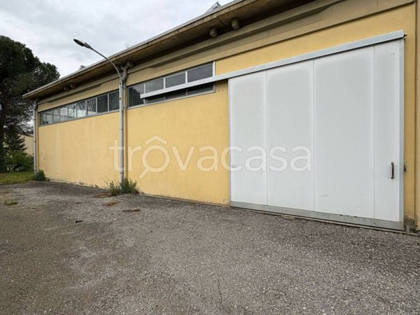 locale commerciale in affitto a Firenze in zona San Gaggio