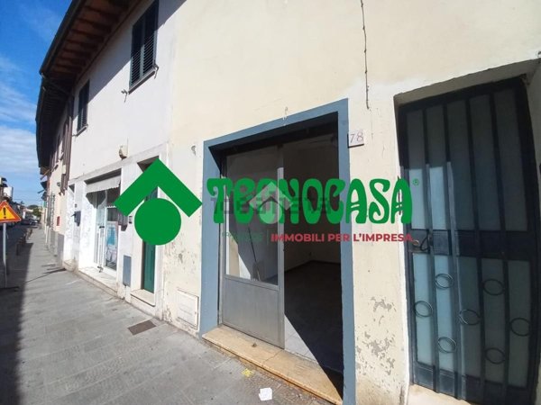 locale di sgombero in affitto a Firenze in zona Peretola