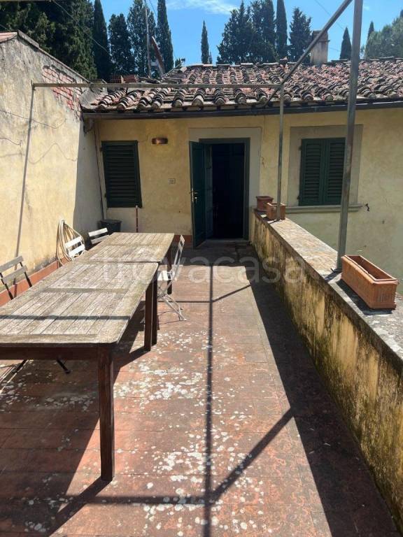appartamento in affitto a Firenze in zona Coverciano