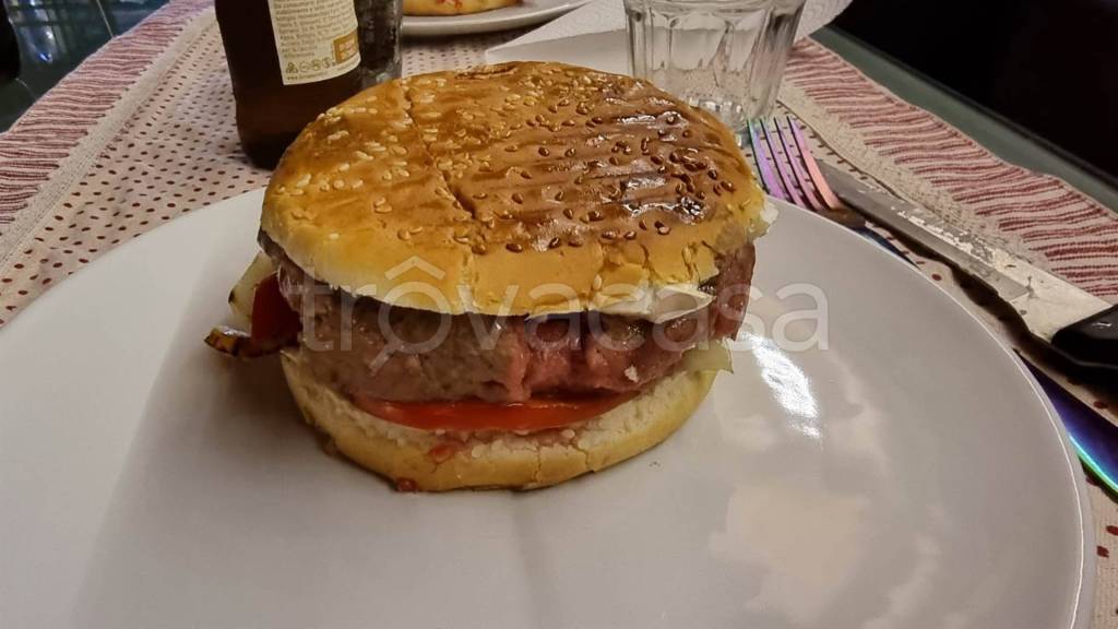 negozio in affitto a Firenze in zona Novoli