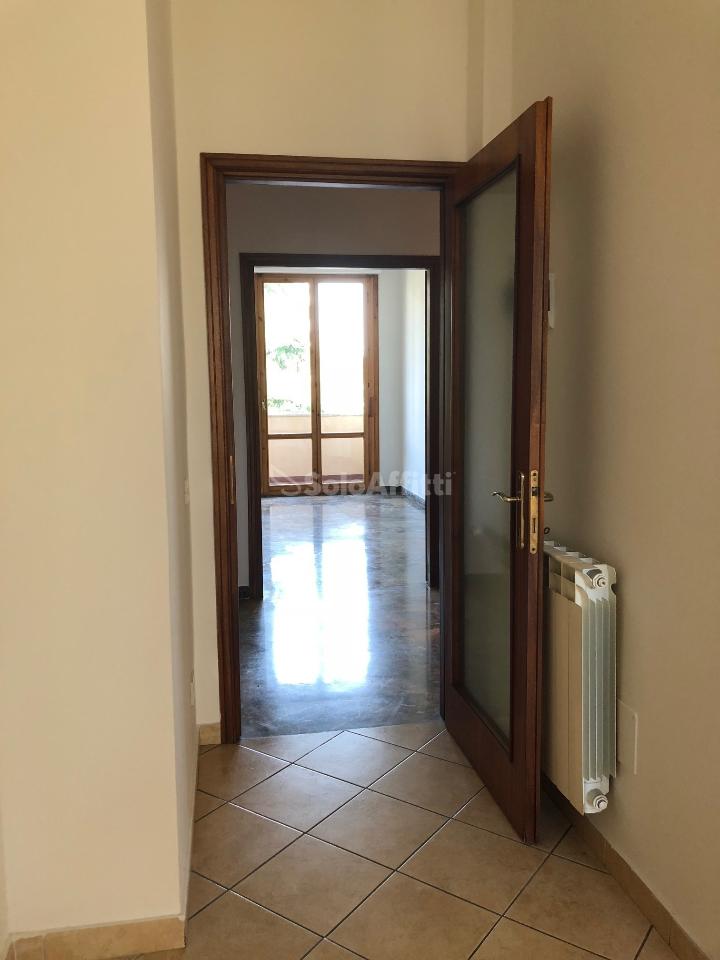 appartamento in affitto a Firenze in zona Soffiano