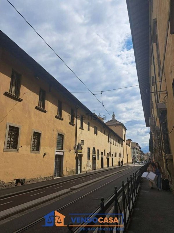 locale commerciale in affitto a Firenze in zona Centro Duomo