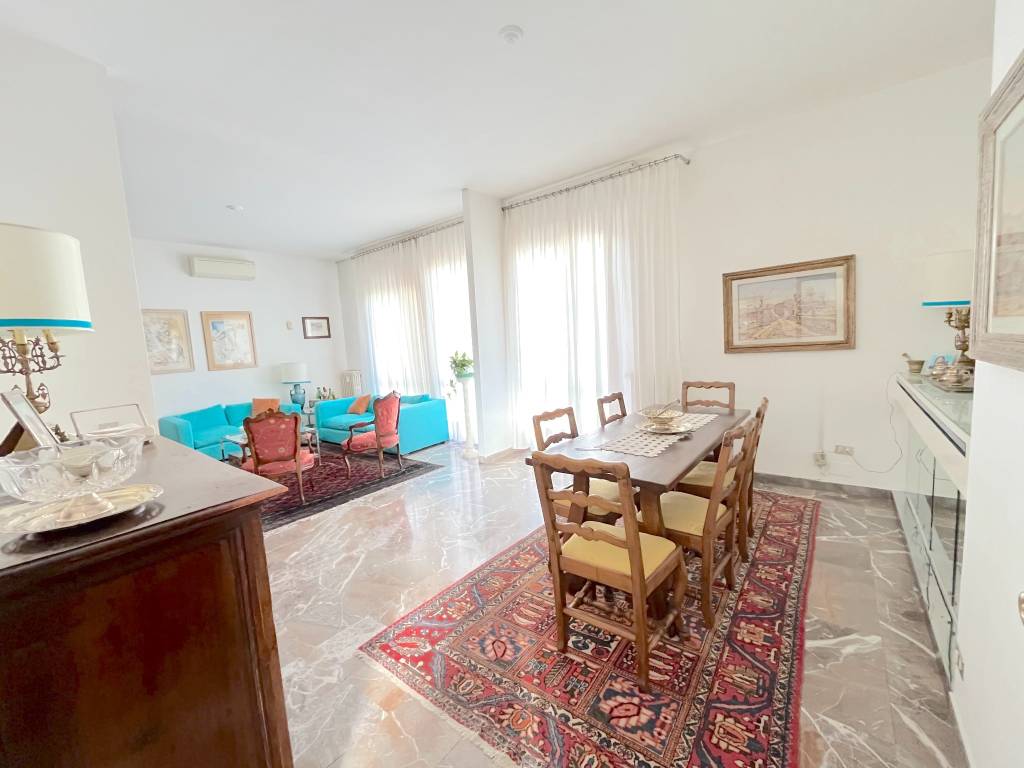 appartamento in affitto a Firenze in zona Campo di Marte