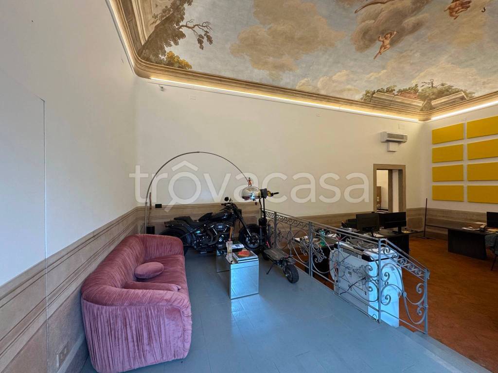 negozio in affitto a Firenze in zona Centro Santa Maria Novella