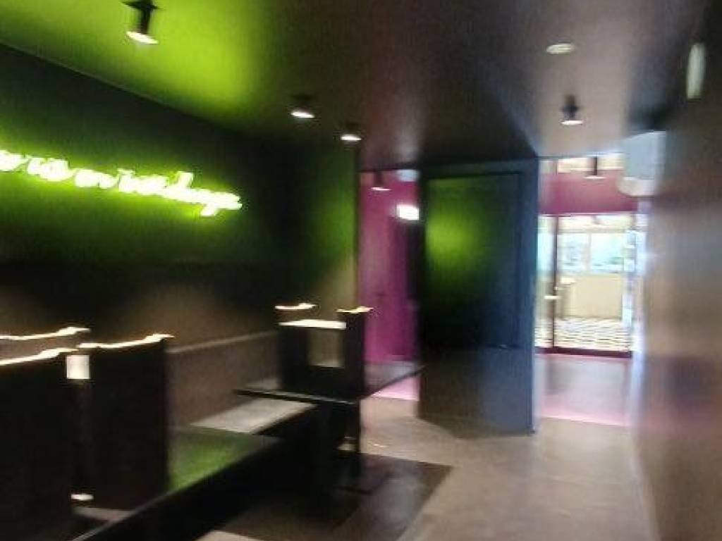 negozio in affitto a Firenze
