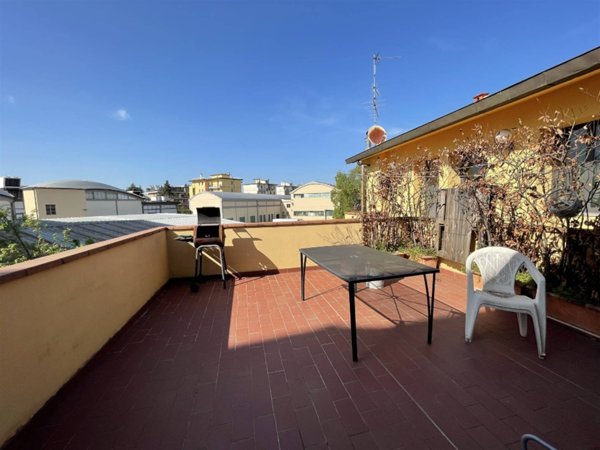 appartamento in affitto a Firenze in zona Isolotto