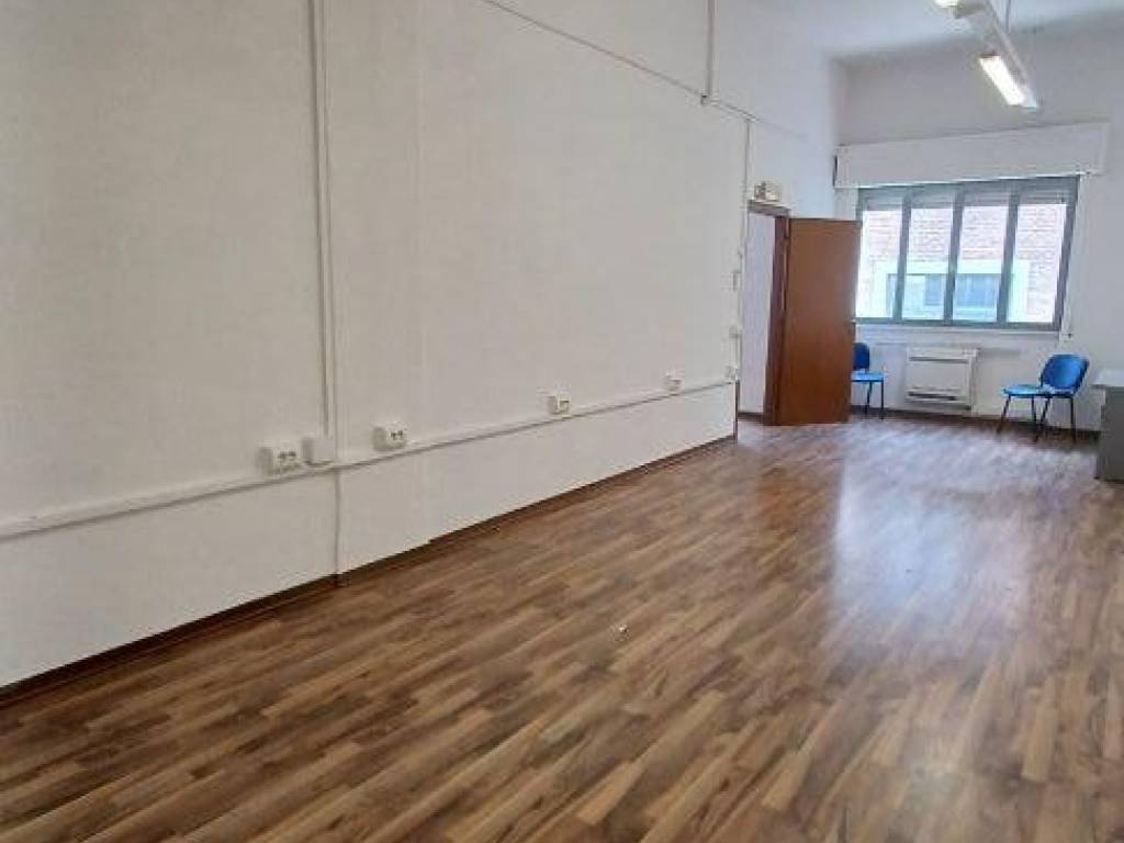 ufficio in affitto a Firenze in zona Bellariva