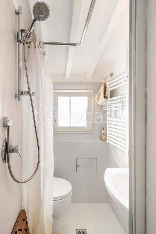 monolocale in affitto a Firenze