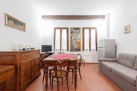 appartamento in affitto a Firenze in zona Centro Duomo