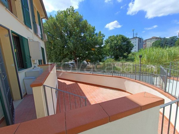 appartamento in affitto a Firenze in zona Isolotto