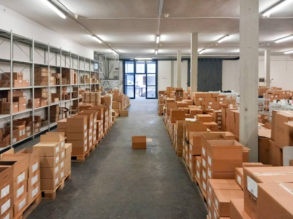 locale commerciale in affitto a Firenze in zona Careggi