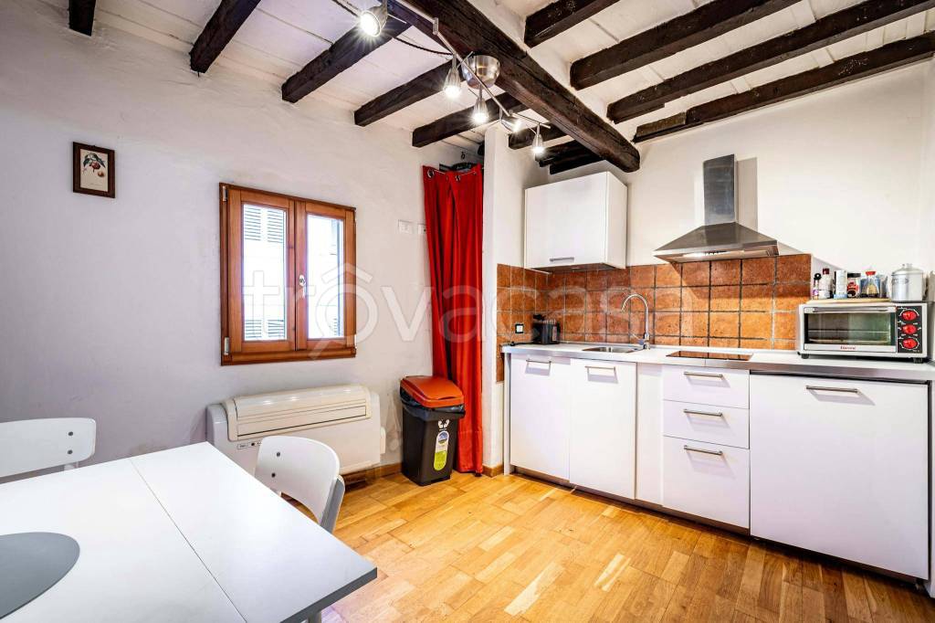 appartamento in affitto a Firenze in zona Centro San Frediano