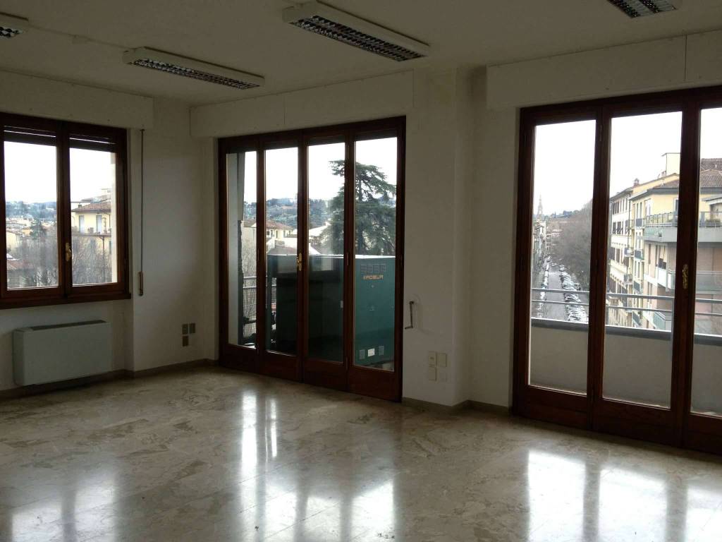 ufficio in affitto a Firenze in zona Campo di Marte