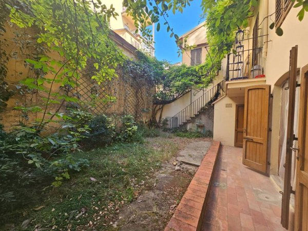 appartamento in affitto a Firenze