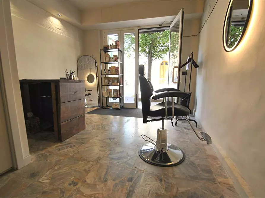 negozio in affitto a Firenze