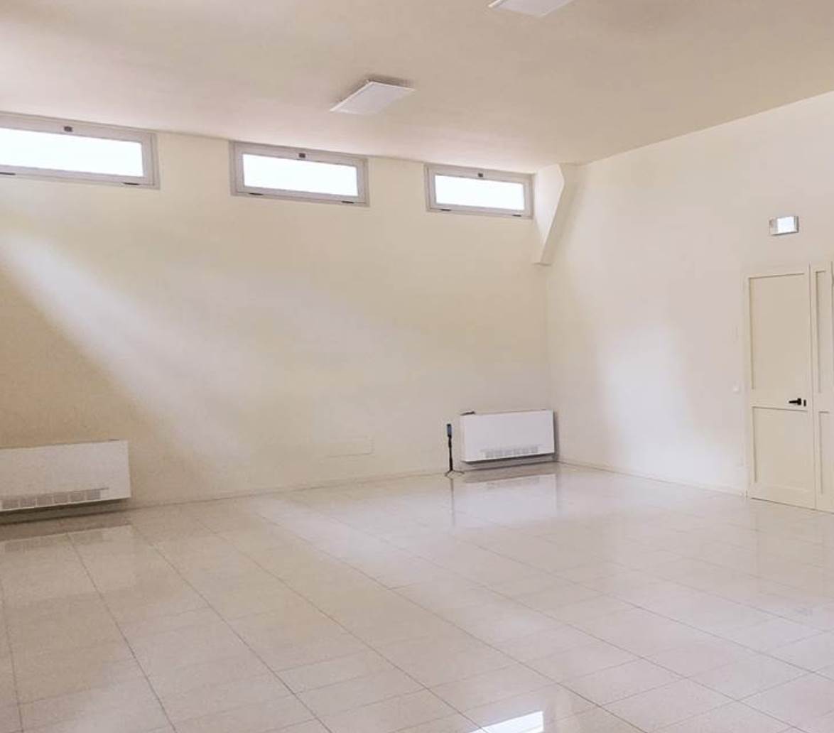 locale di sgombero in affitto a Firenze