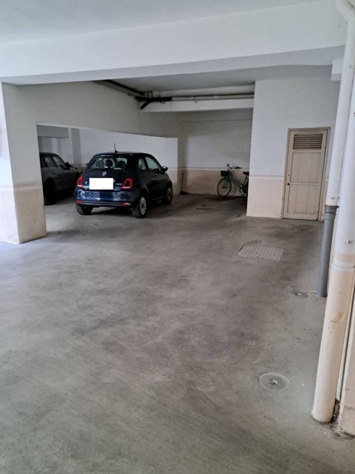 negozio in affitto a Firenze