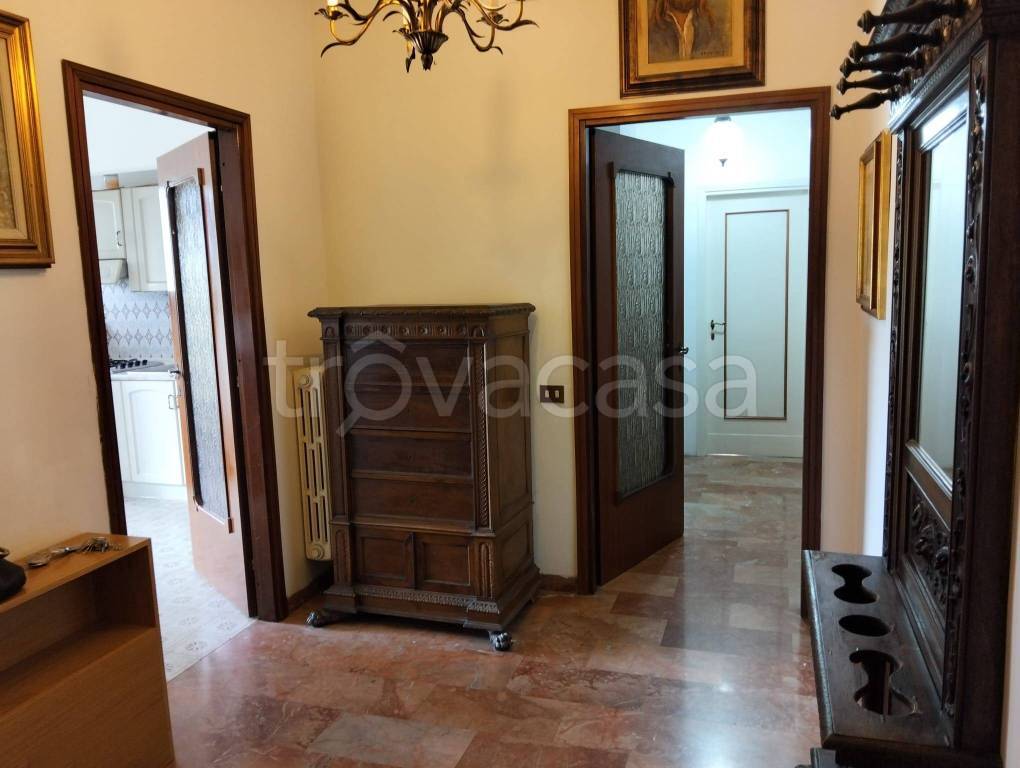 appartamento in affitto a Firenze in zona Legnaia