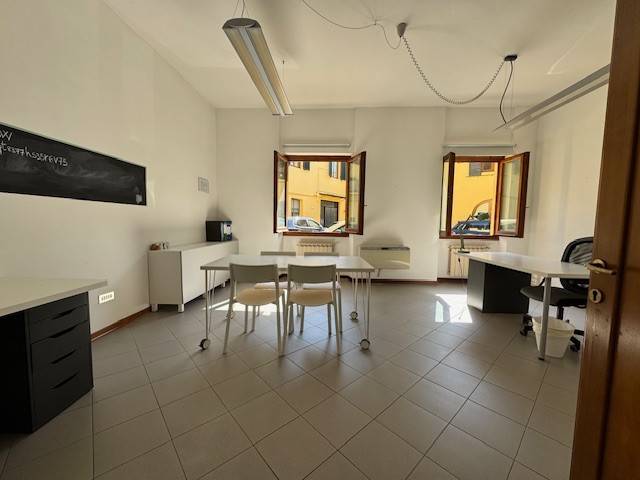 ufficio in affitto a Firenze in zona Campo di Marte