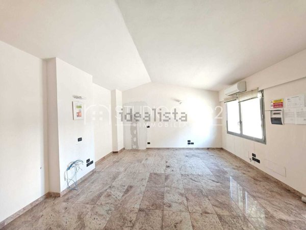 ufficio in affitto a Firenze in zona Coverciano