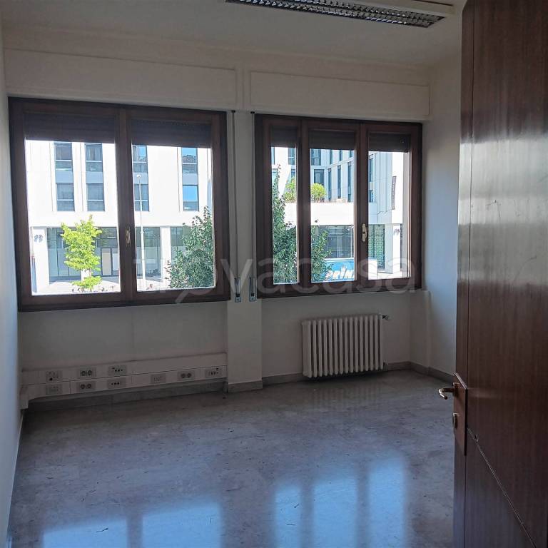 ufficio in affitto a Firenze