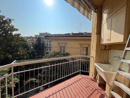 appartamento in affitto a Firenze in zona Campo di Marte