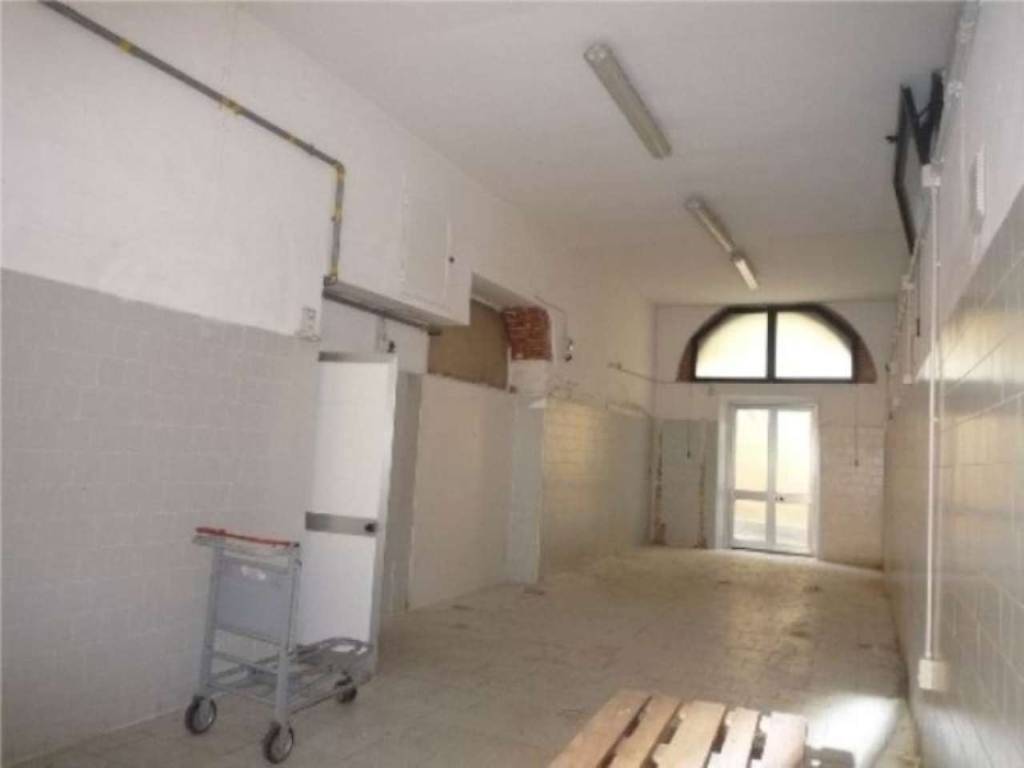 locale di sgombero in affitto a Firenze in zona Coverciano