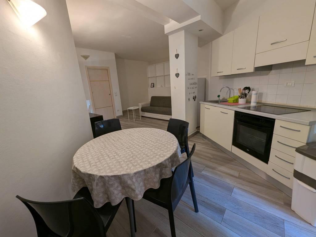 appartamento in affitto a Firenze in zona Isolotto