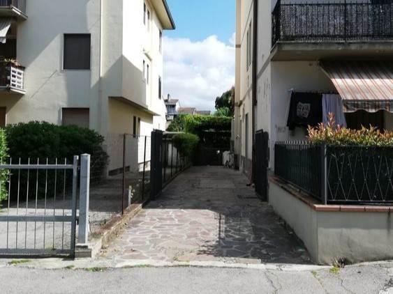 appartamento in affitto a Firenze in zona Isolotto