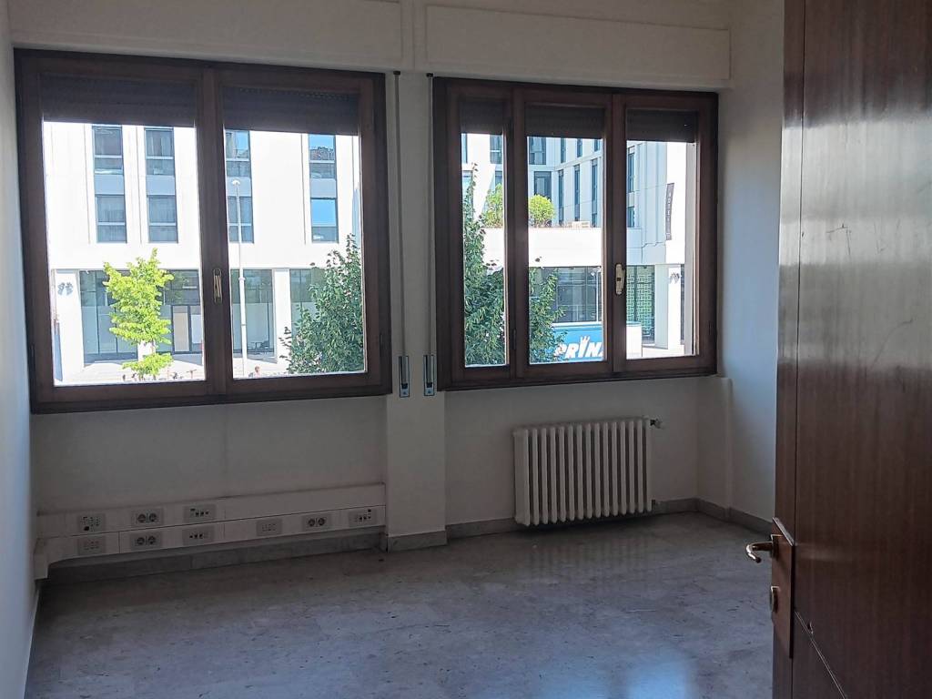 ufficio in affitto a Firenze