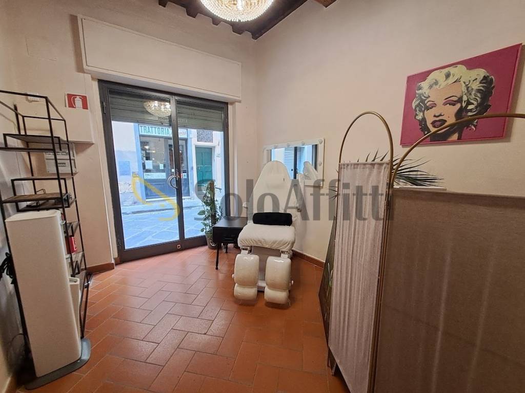 negozio in affitto a Firenze