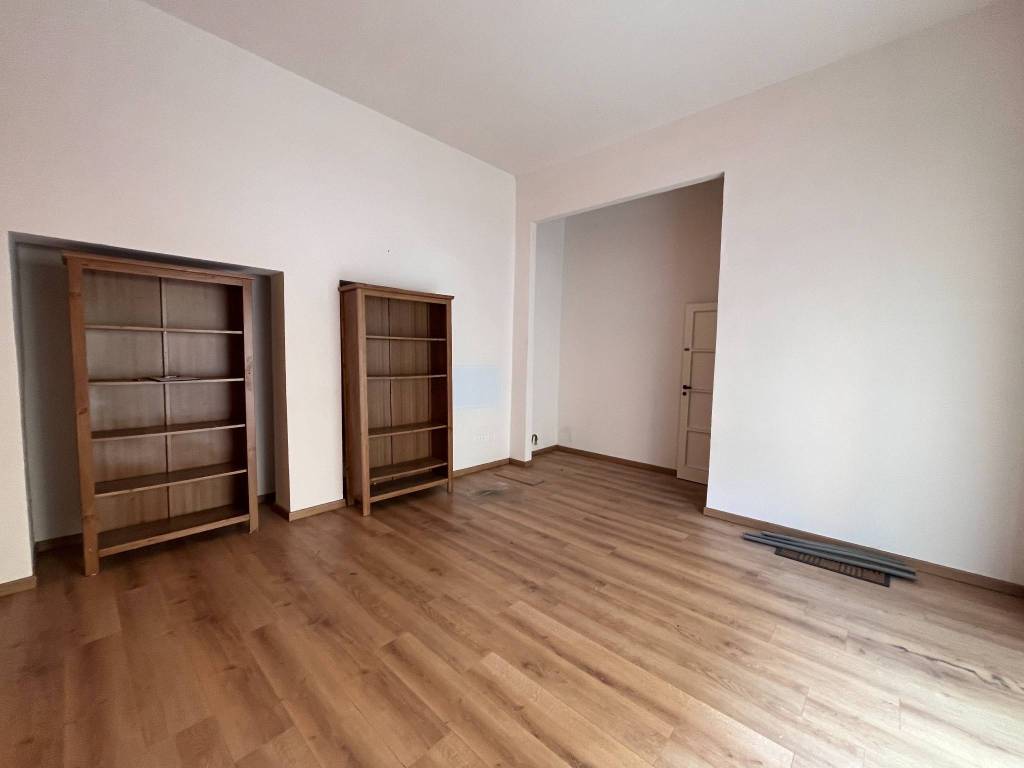 negozio in affitto a Firenze in zona Bellariva