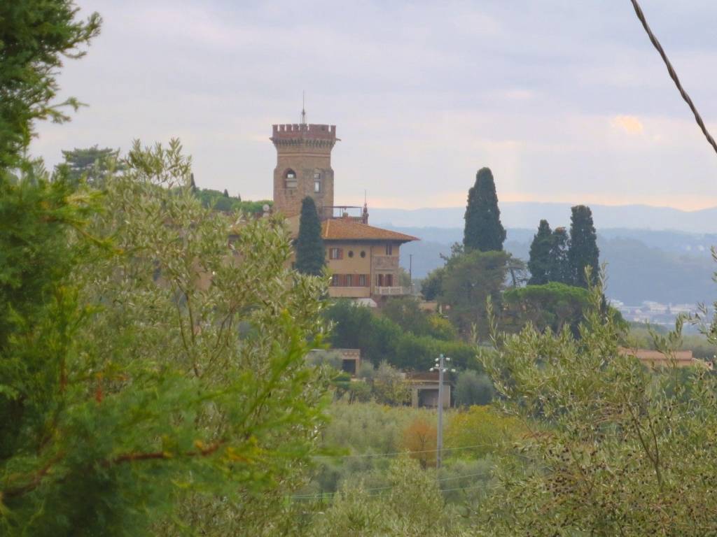 appartamento in affitto a Firenze in zona Settignano