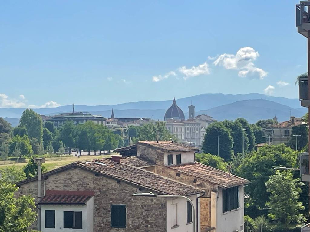 appartamento in affitto a Firenze in zona Isolotto