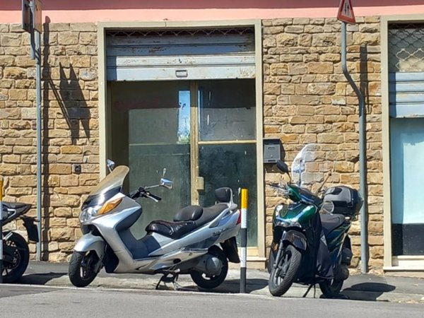 negozio in affitto a Firenze in zona Bellosguardo