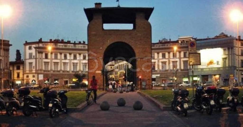 negozio in affitto a Firenze