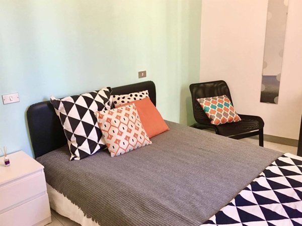 negozio in affitto a Firenze in zona Le Cure