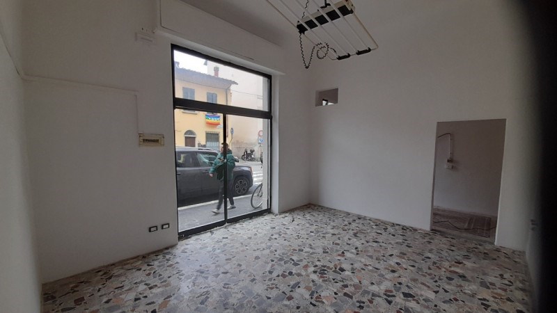 ufficio in affitto a Firenze in zona Isolotto
