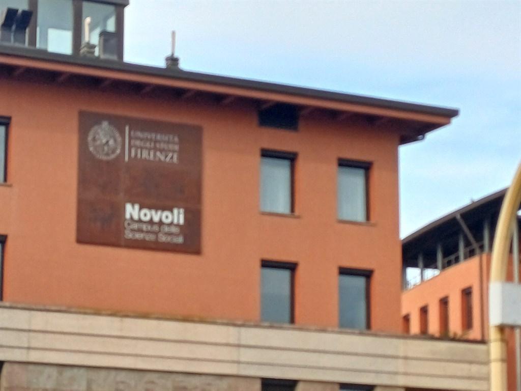locale commerciale in affitto a Firenze in zona Novoli