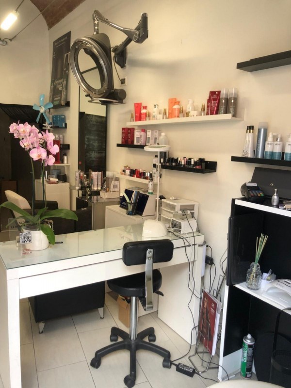 negozio in affitto a Firenze in zona Centro Santa Croce