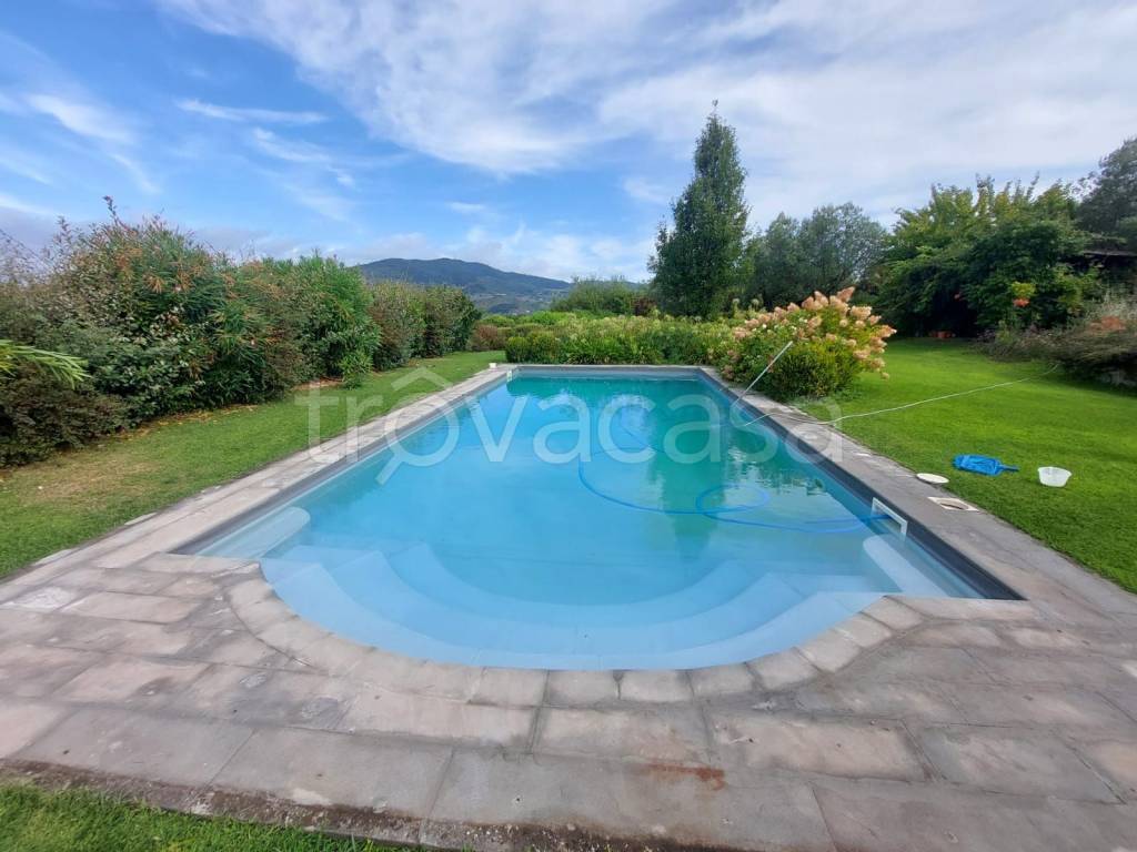 casa indipendente in affitto a Firenze