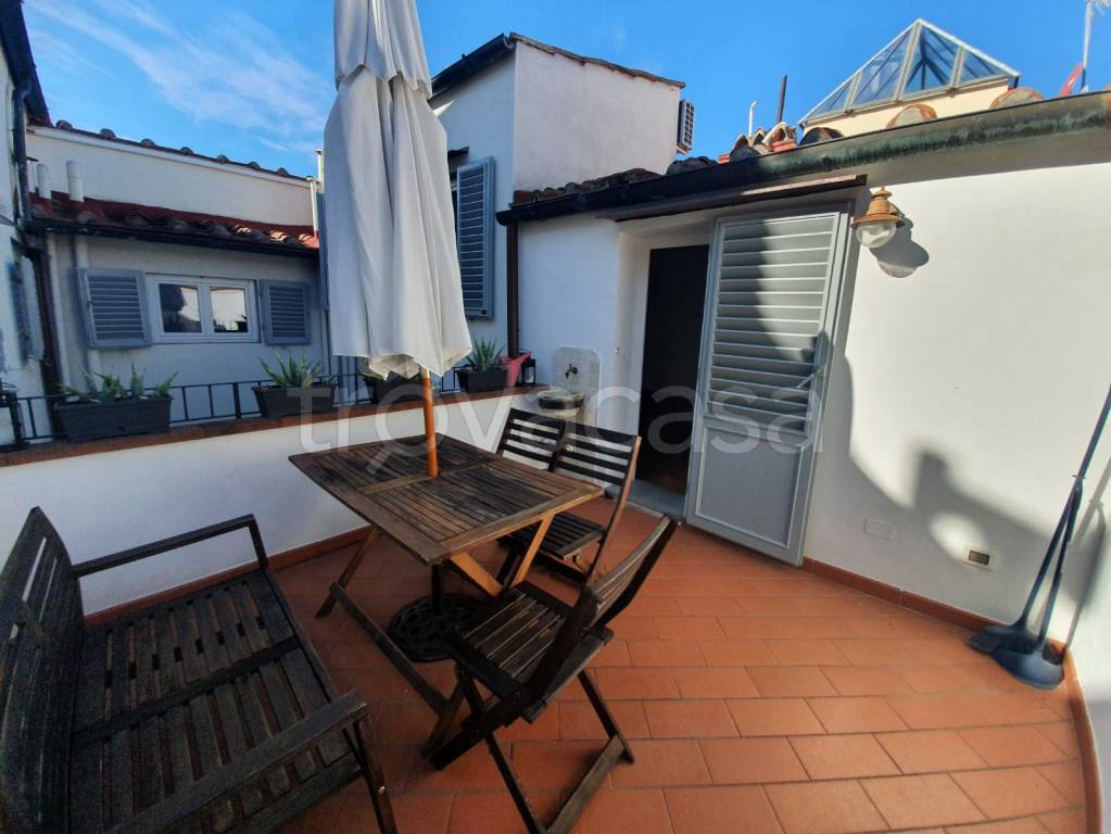 appartamento in affitto a Firenze in zona Centro San Niccolò