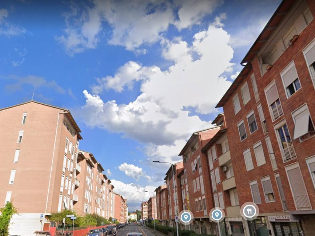 negozio in affitto a Firenze in zona Isolotto