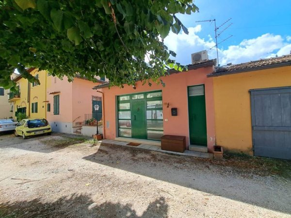 casa indipendente in affitto a Firenze