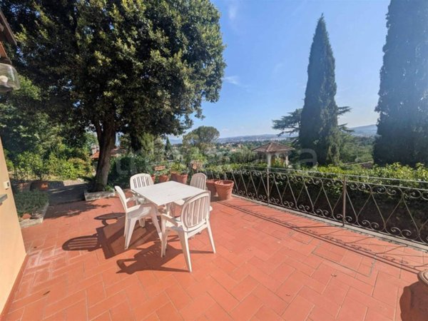 casa indipendente in affitto a Firenze in zona Careggi