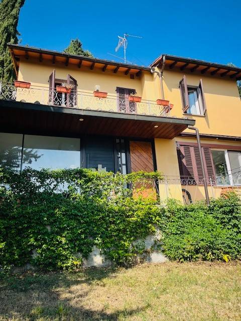 casa indipendente in affitto a Firenze in zona Le Cure