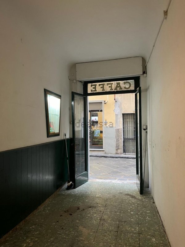 negozio in affitto a Firenze in zona Centro Santa Maria Novella