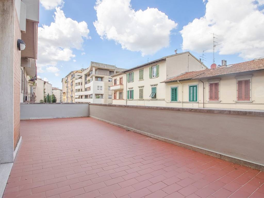 appartamento in affitto a Firenze in zona Serpiolle