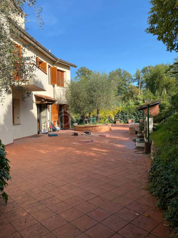 casa indipendente in affitto a Firenze in zona Centro San Niccolò
